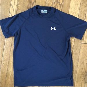 Under Armour Heat Gear Athletic Tee - Small